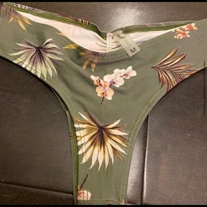 Montce Swim Plants on Green swimsuit bottom sizeM